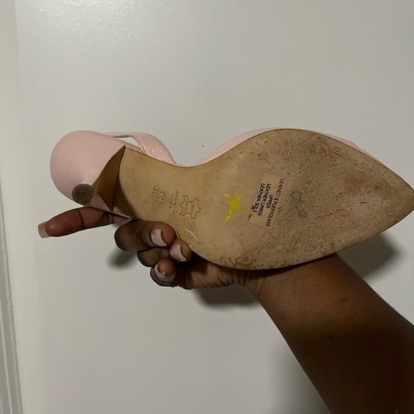 BCbG Maxazria light pink heel sandals leather upper - Picture 5 of 9